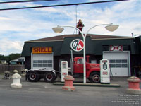 Gas station in Notre-Dame-du-Bon-Conseil,QC